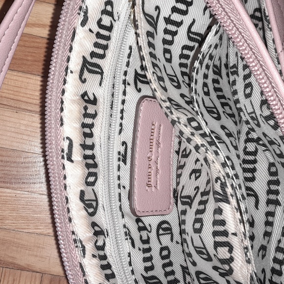 Juicy Couture shoulder bag - Picture 2 of 3